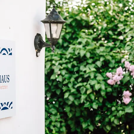 Inselresort Wilhelmstein Bed & Breakfast 3*