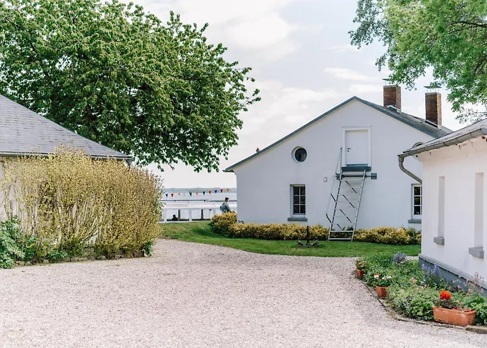 Bed & Breakfast Inselresort Wilhelmstein Steinhude